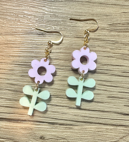 Light Pink Daisy Earrings