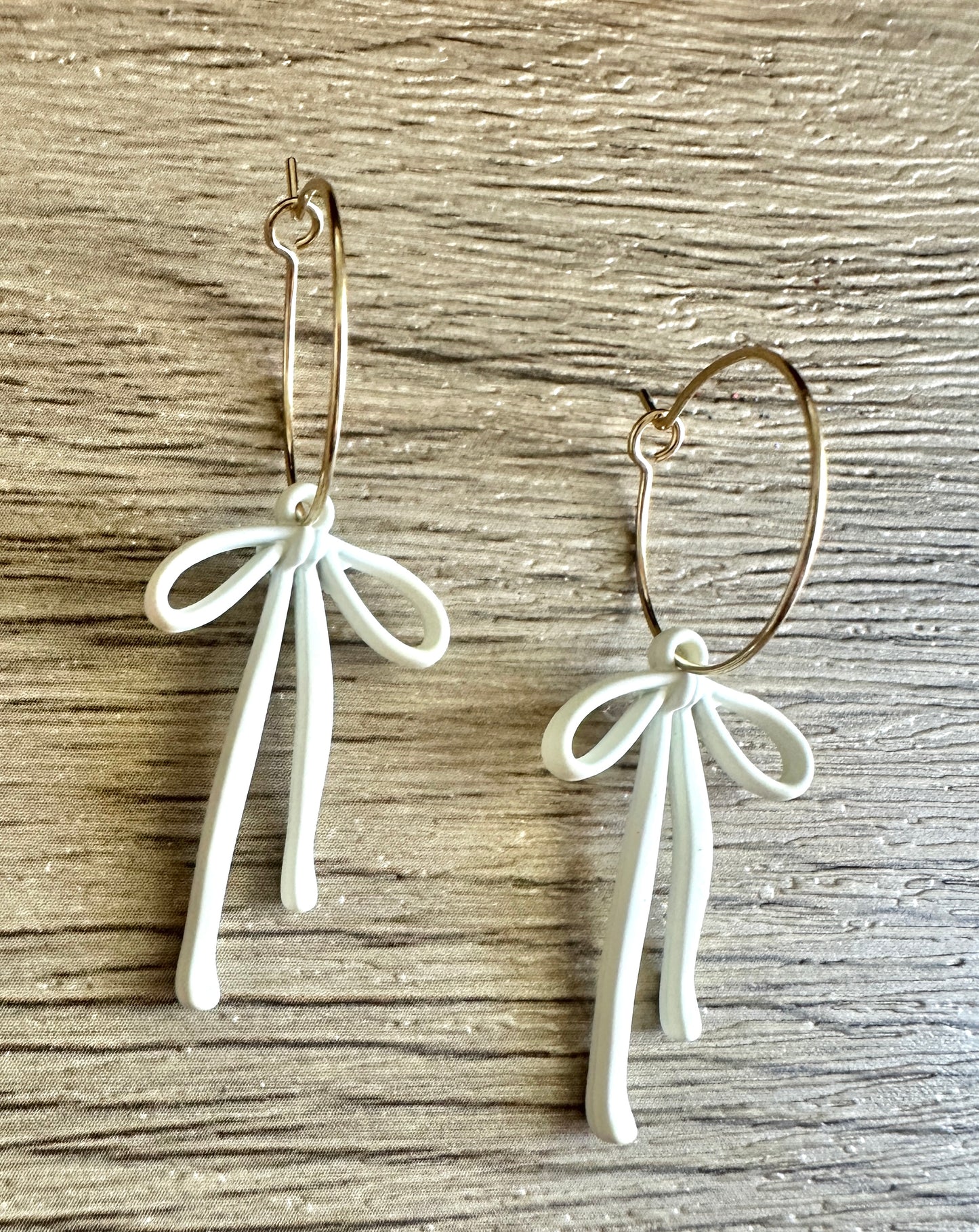 Cream Bow Hoop Earrings