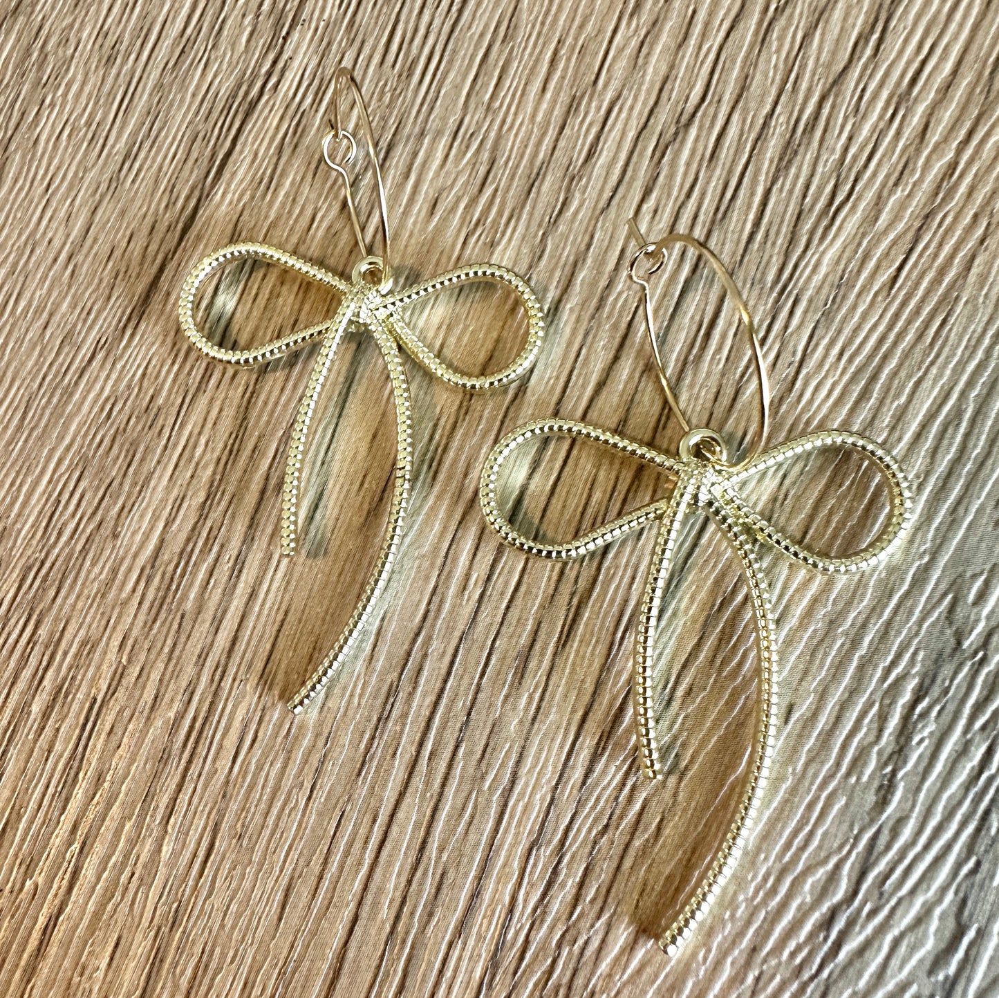 Gold Metal Bow Hoop Earrings