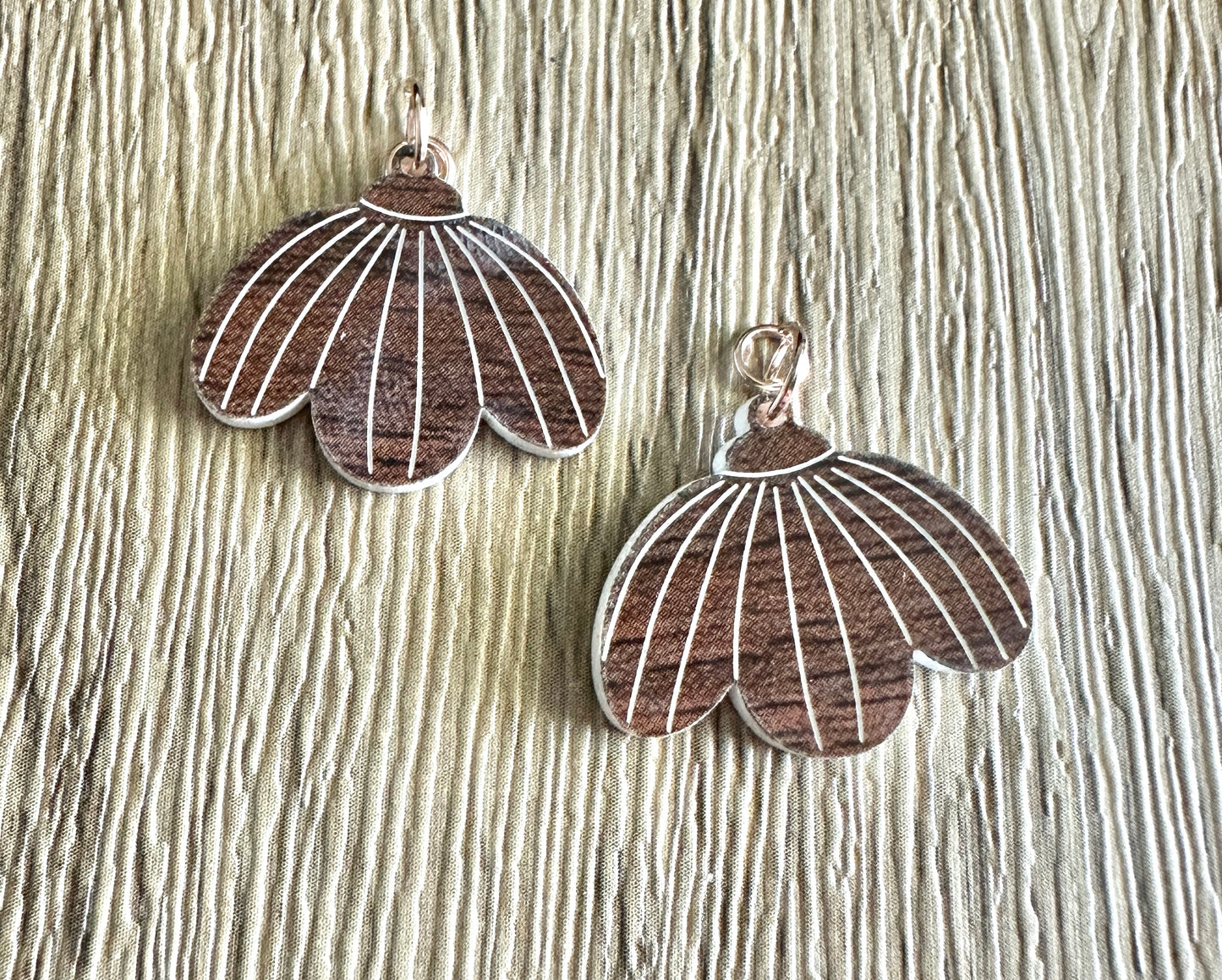 Wood Look Wildflower Hoop Charms
