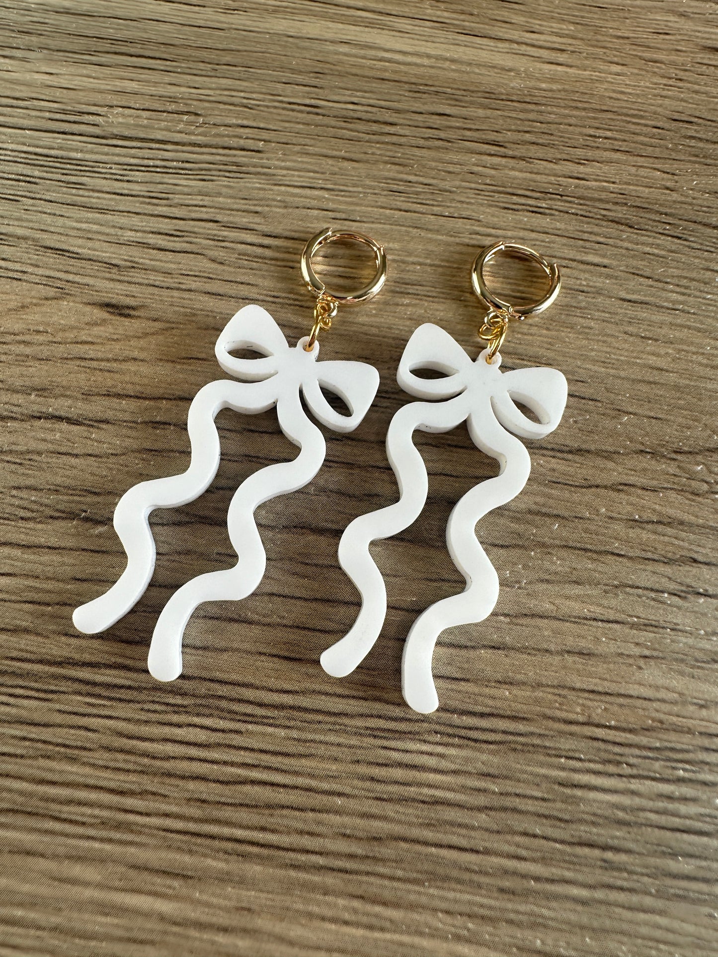 White Acrylic Bow Gold Hoop Earrings