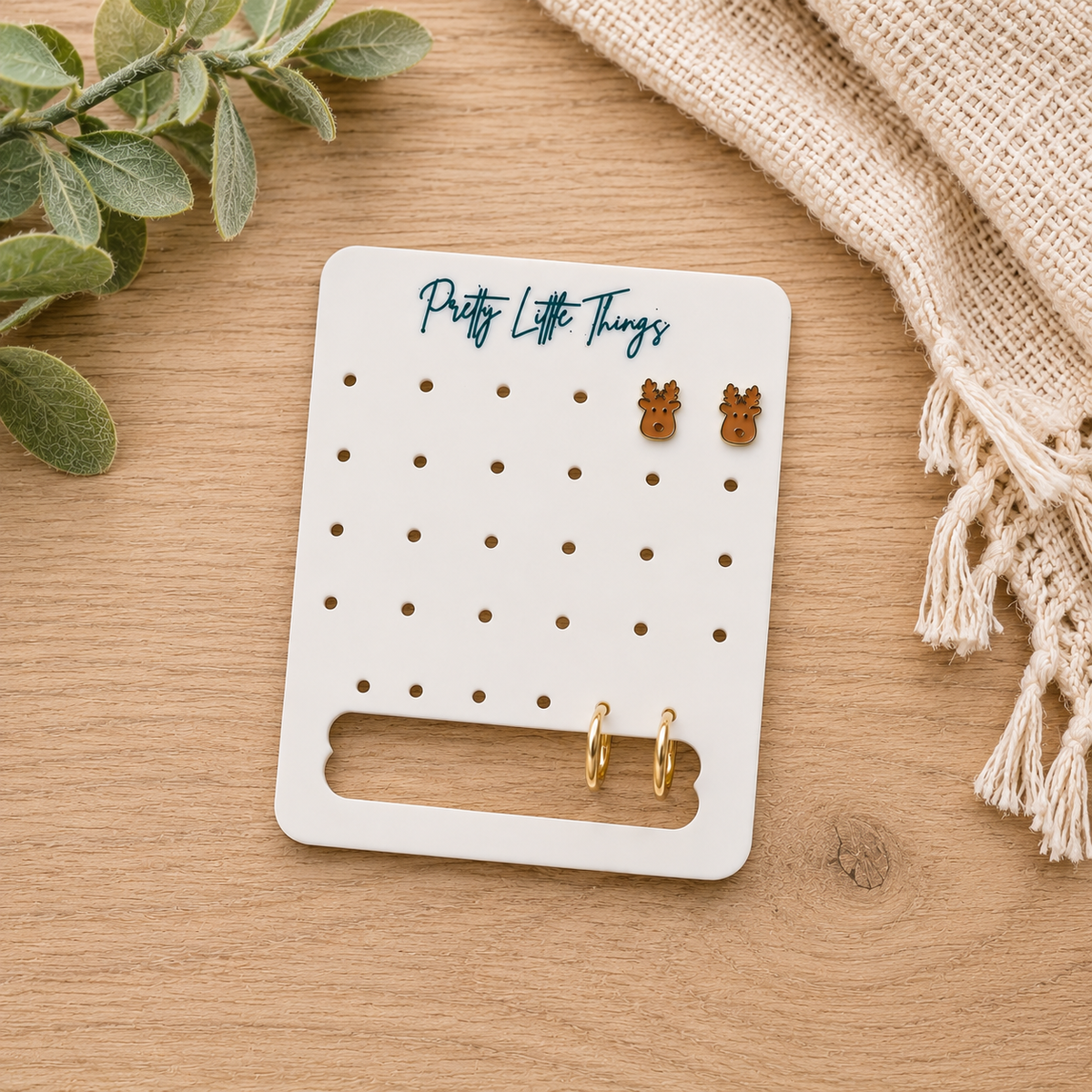 Pretty Little Things- Earring Keeper