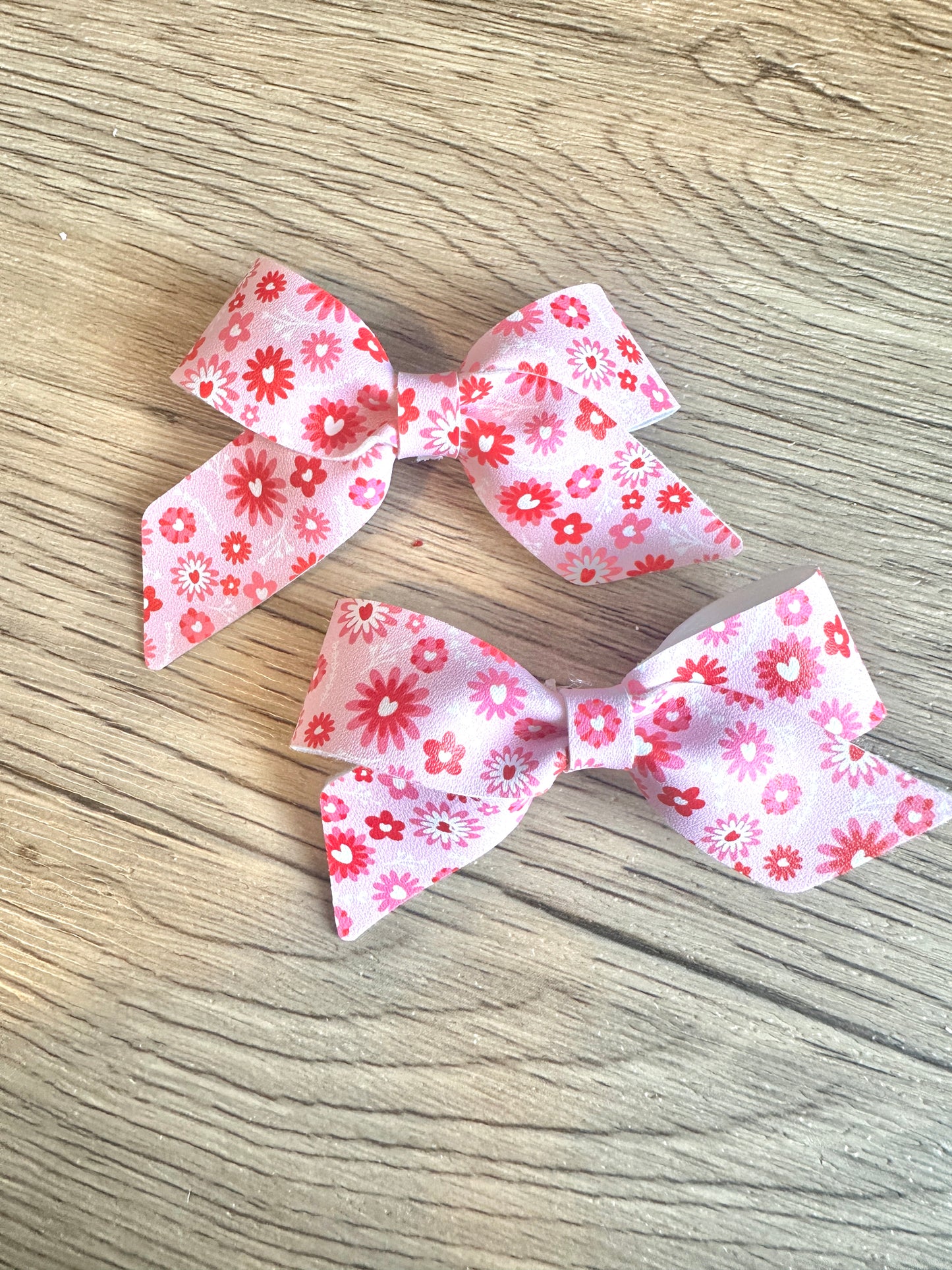 Heart Flowers Blakely Bow Pigtail Set