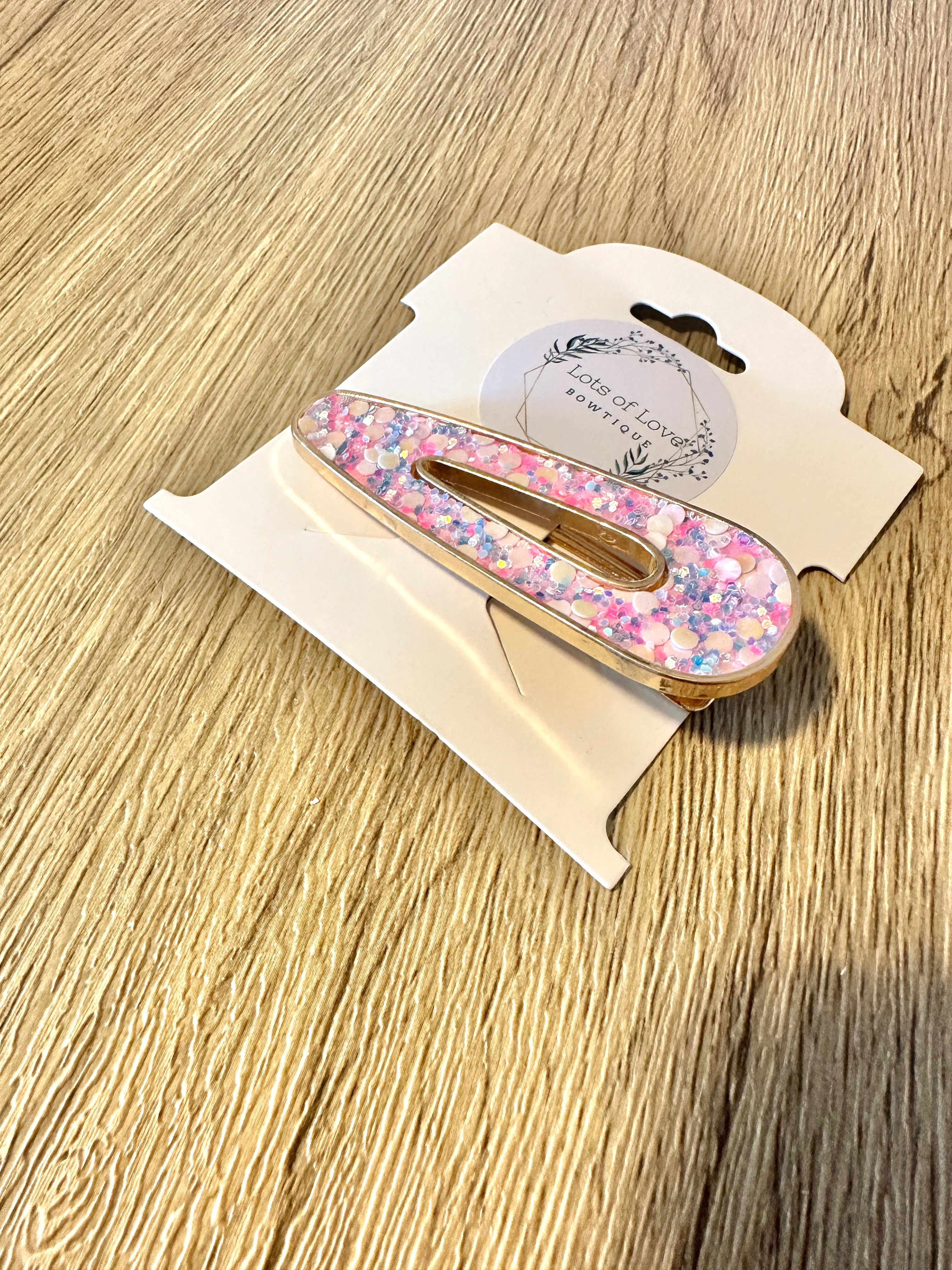 Pink and Purple Glitter Hollow Triangle Inlay Clip