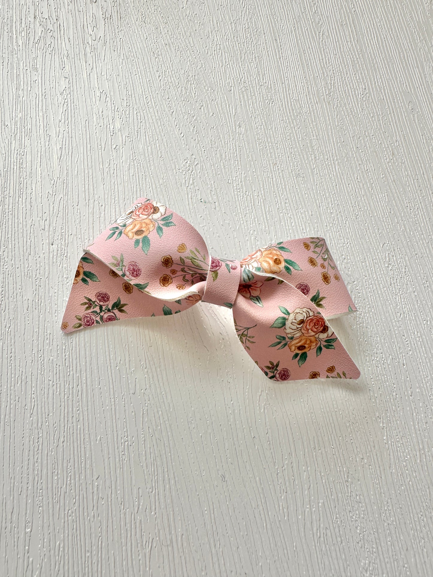 Pink Vintage Floral Blakely Bow
