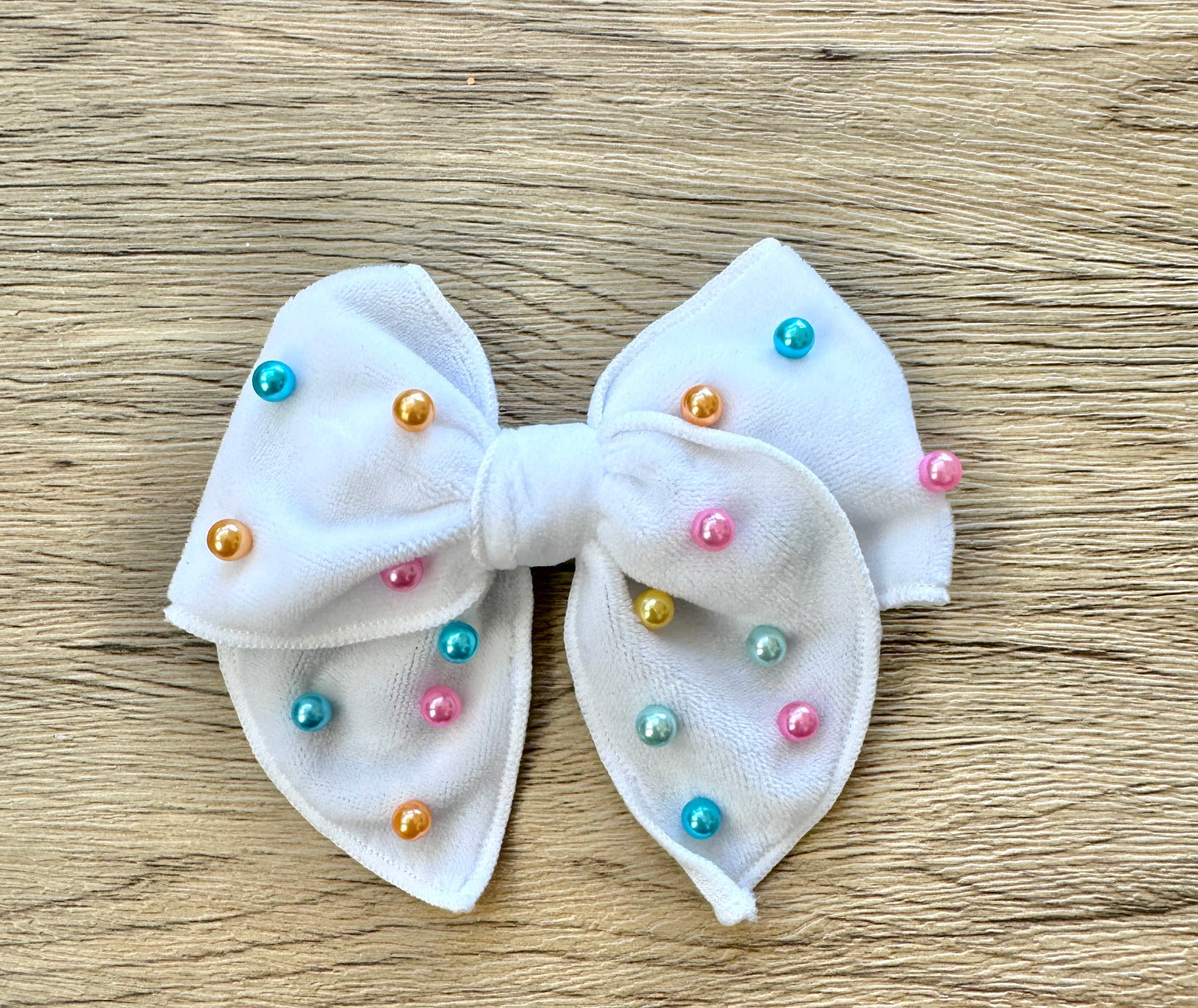 White Velvet Pearl Hand Tied Bow- Small