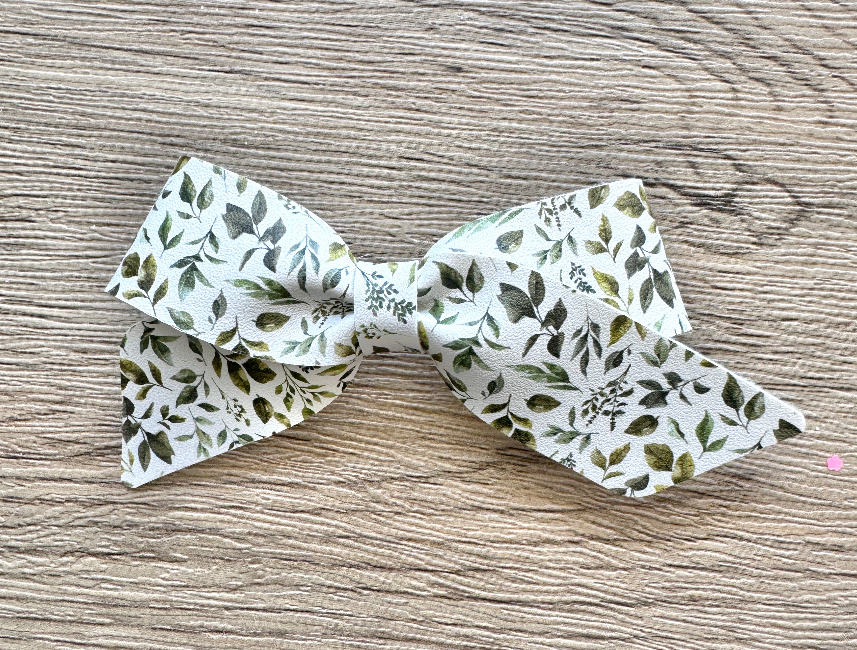 Fresh Greenery Blakley Bow