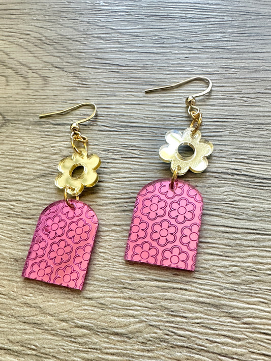 Gold and Fuscia Mirror Daisy Arch Earrings- Super lightweight