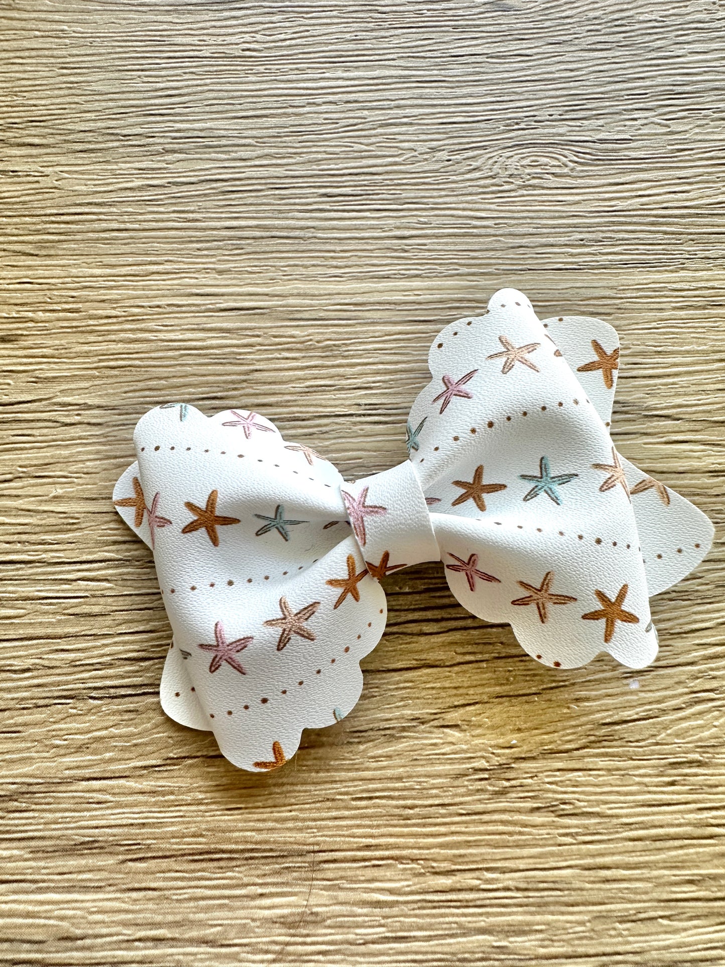 Starfish Grace Bow