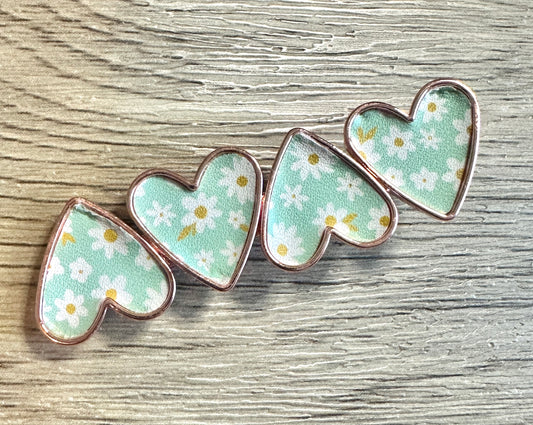 Mint Daisy Heart Inlay Clip