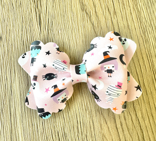 Halloween Character Grace Bow