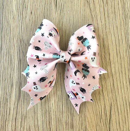 Character Bat Bow