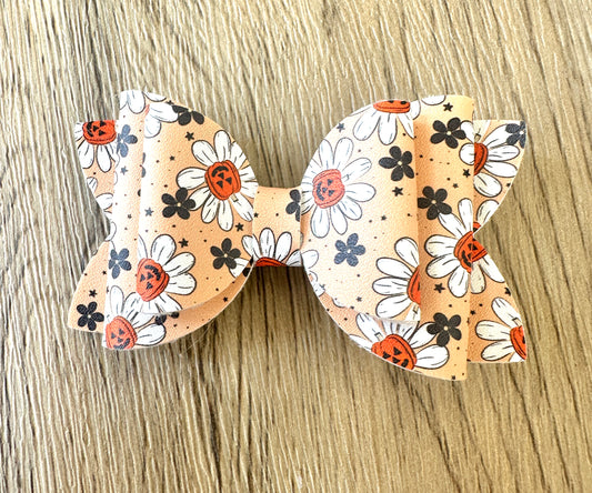 Daisy Pumpkin Payton Bow