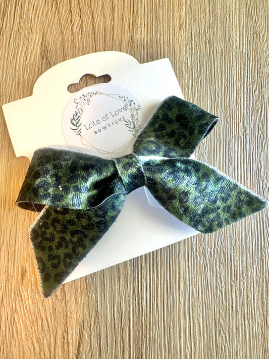 Green Leopard Velvet Blakely