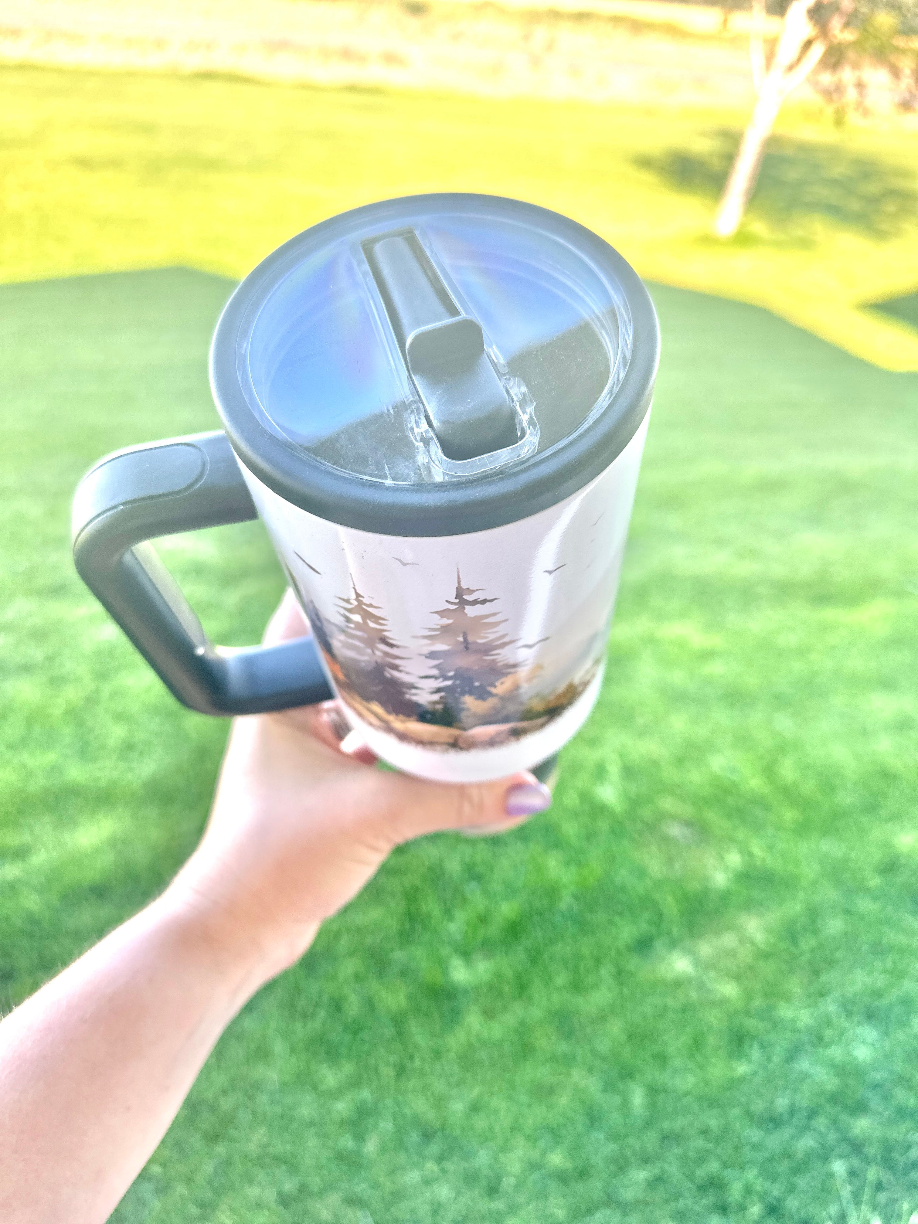 Classic Mountain 40 oz Flip Top Tumbler