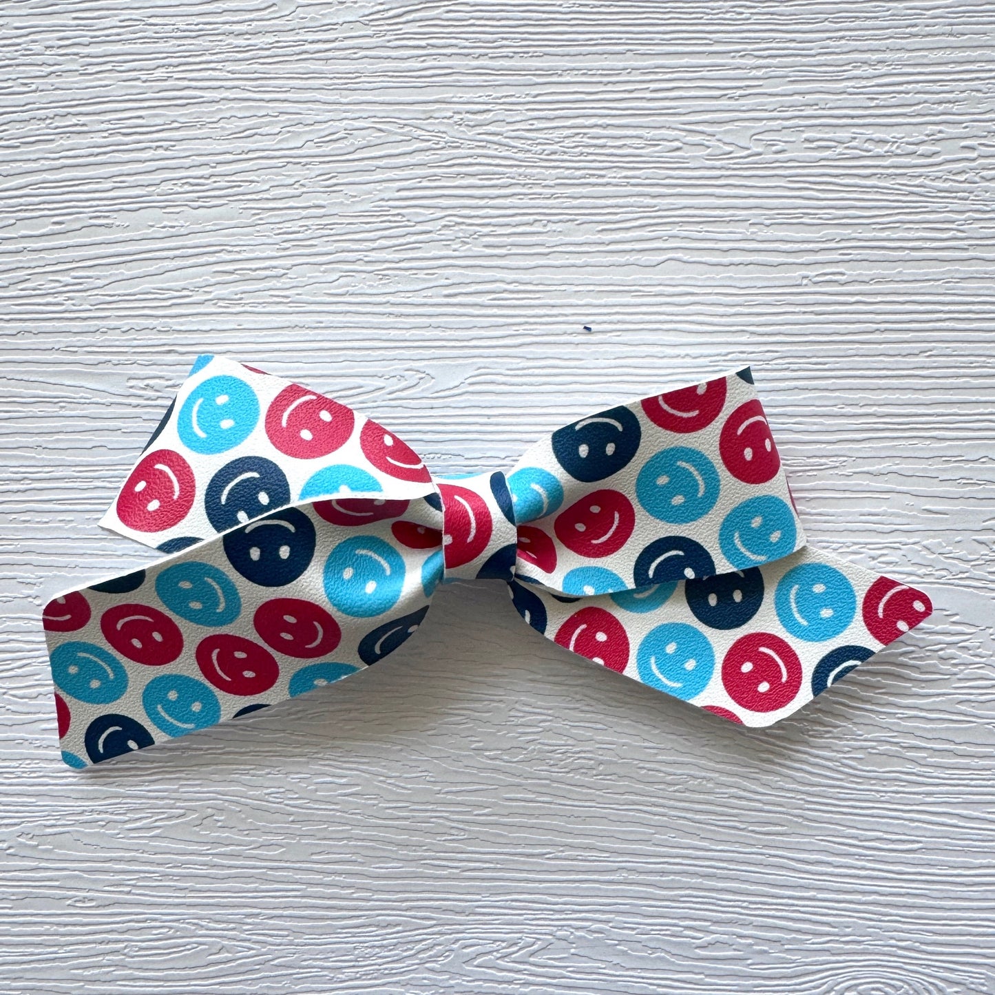 Patriotic Smile Blakely Bow