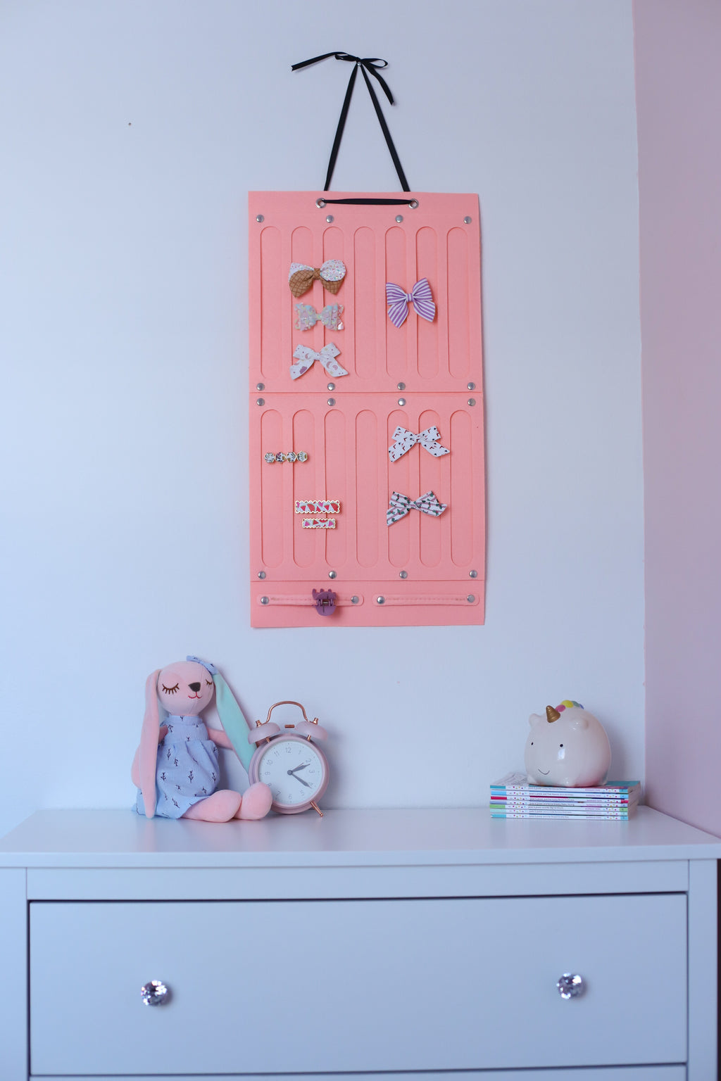 Small Pink Bow Holder