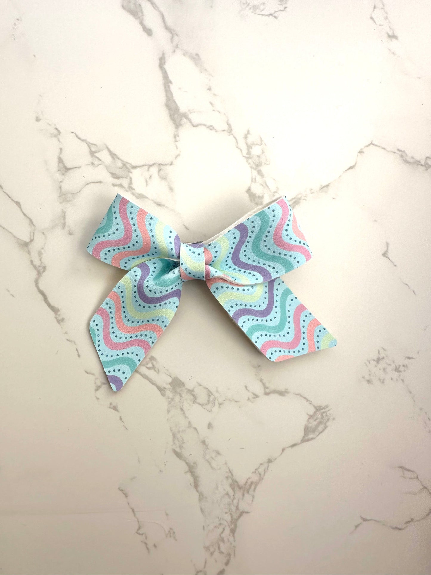 Pastel Wave Blakley Bow