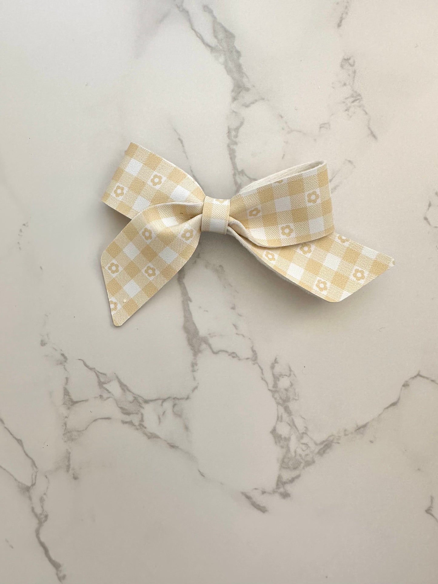 Yellow Daisy Plaid Blakley Bow