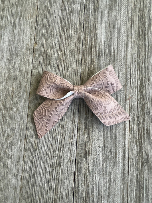 Tan Embossed Blakely