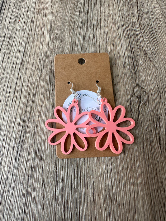 Matte Coral Cut out Daisy Earrings