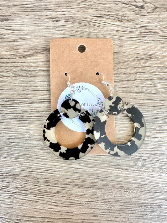 Tan Tortise Connected Circle Earrings