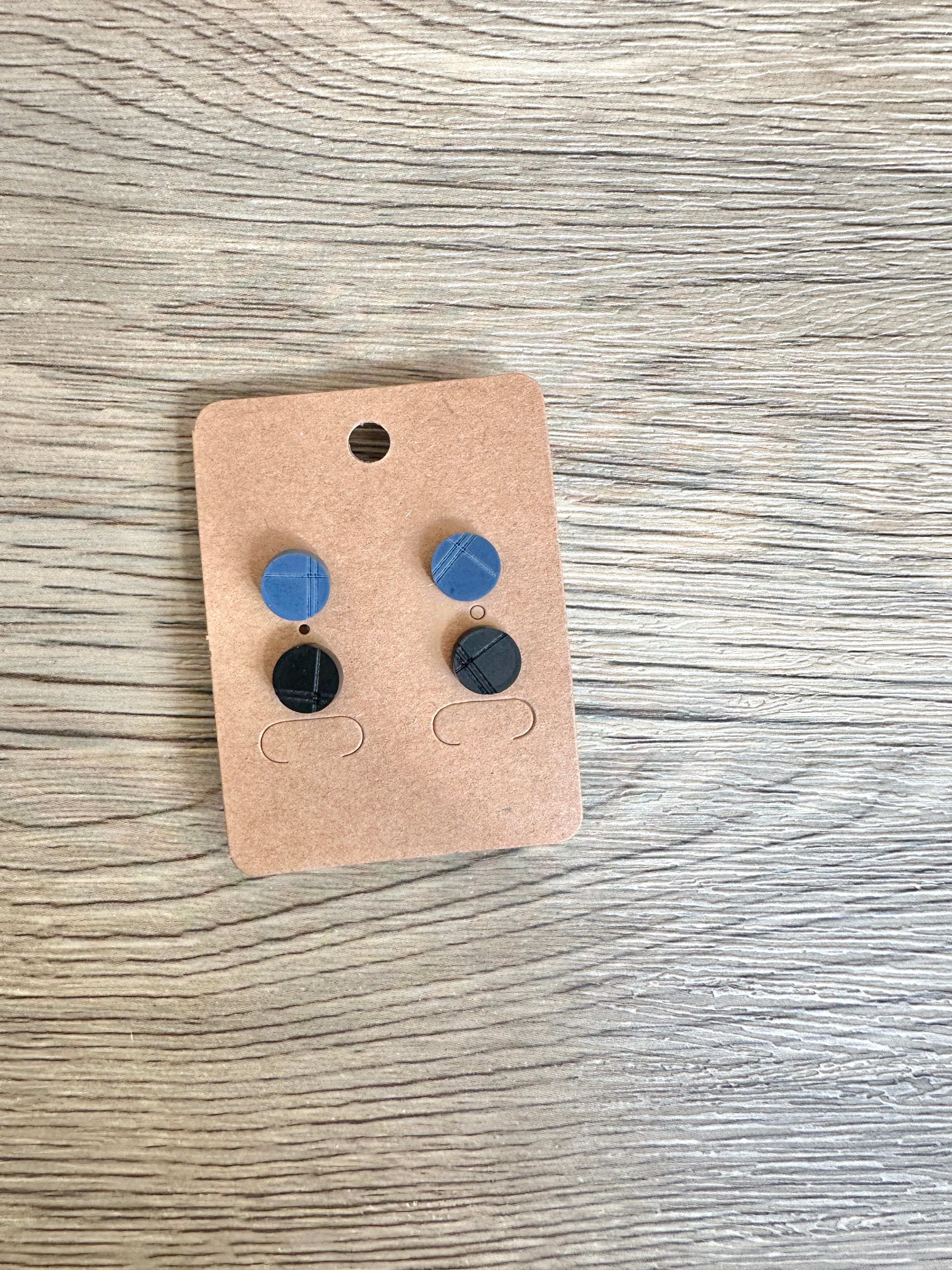 Blue Circle and Black Circle Stud Set