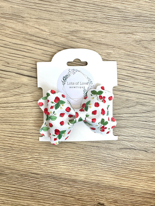 Fresh Strawberries Grace