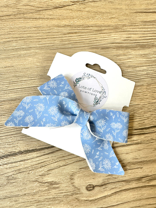Blue Daisy Blakely