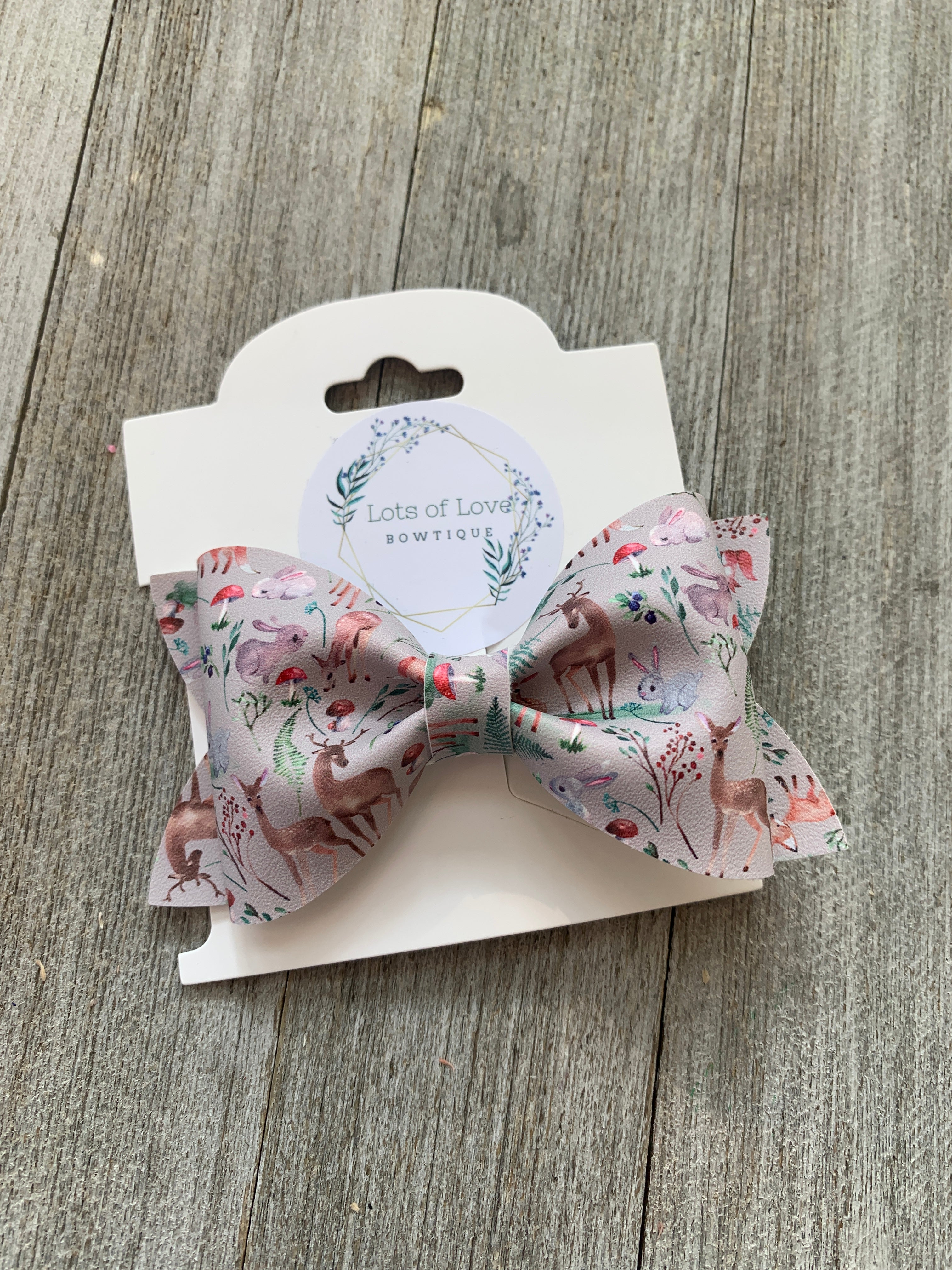 Woodland Jordyn Bow