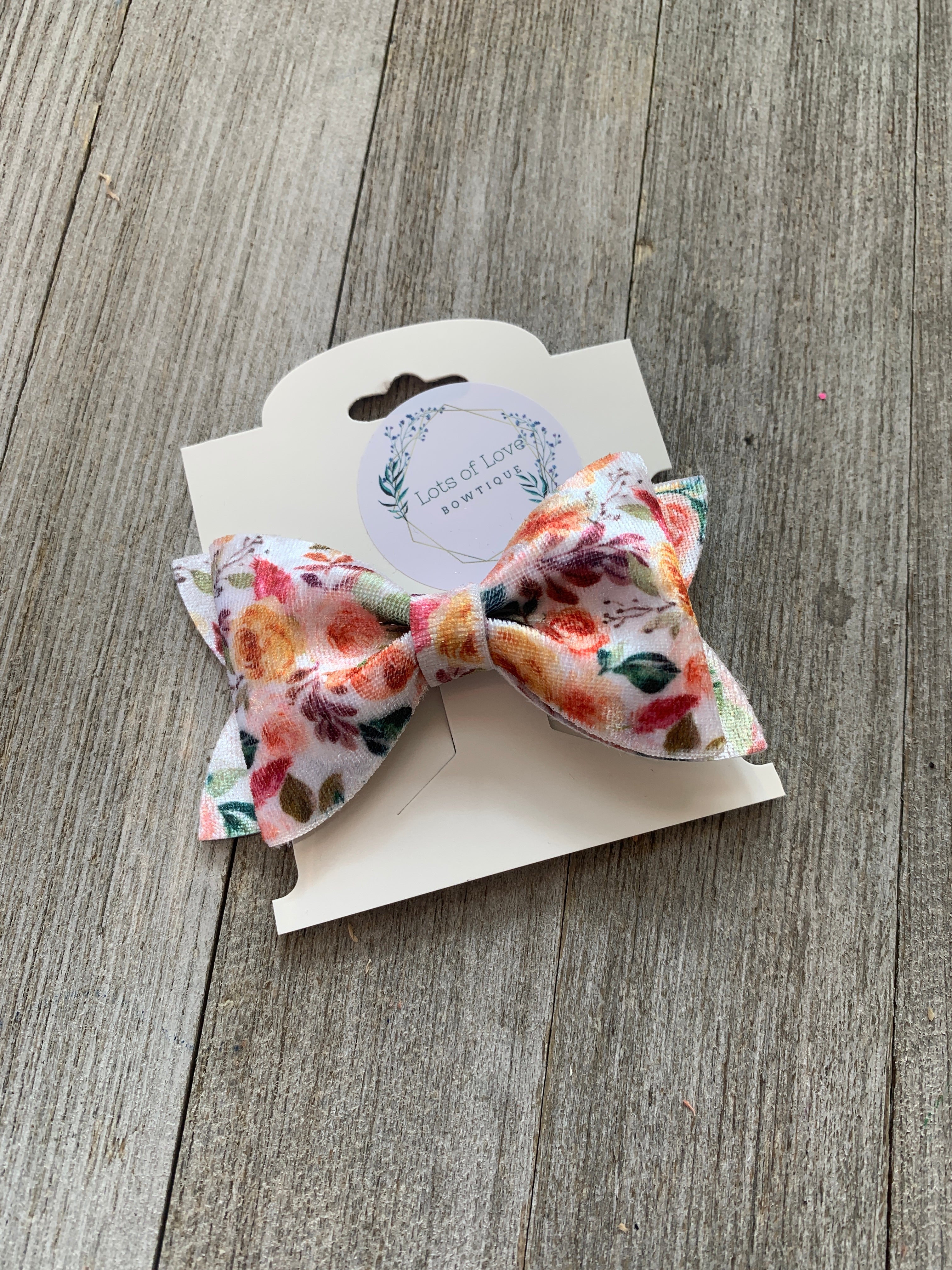 White Velvet Floral Jordyn Bow
