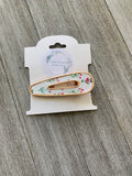 White Floral Hollow Triangle Clip