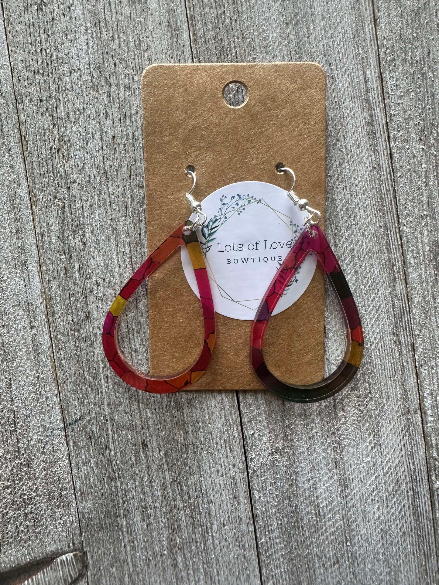 Stained Glass Hollow Teardrop