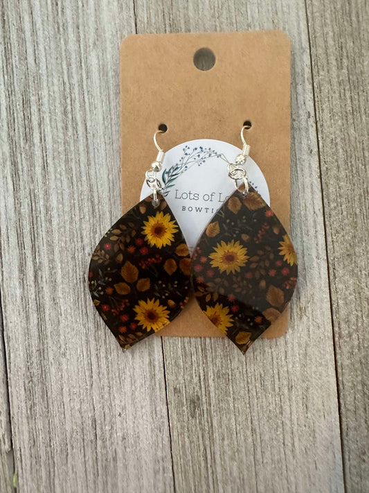 Sunflower Acrylic Pointed Tear