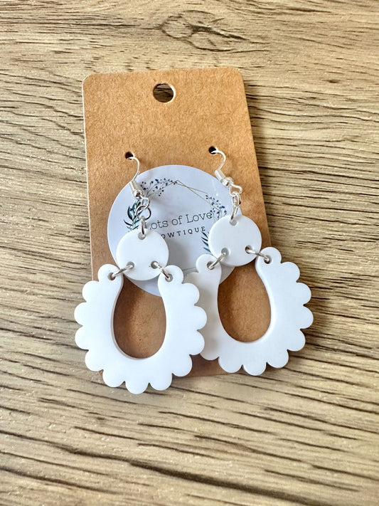 White Matte Scalloped Drop Earrings