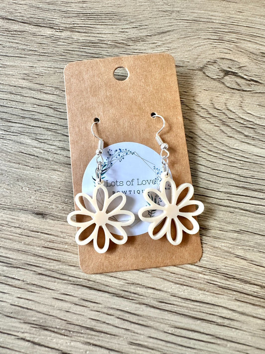 Vanilla Matte Cut out Mini Daisy Earrings