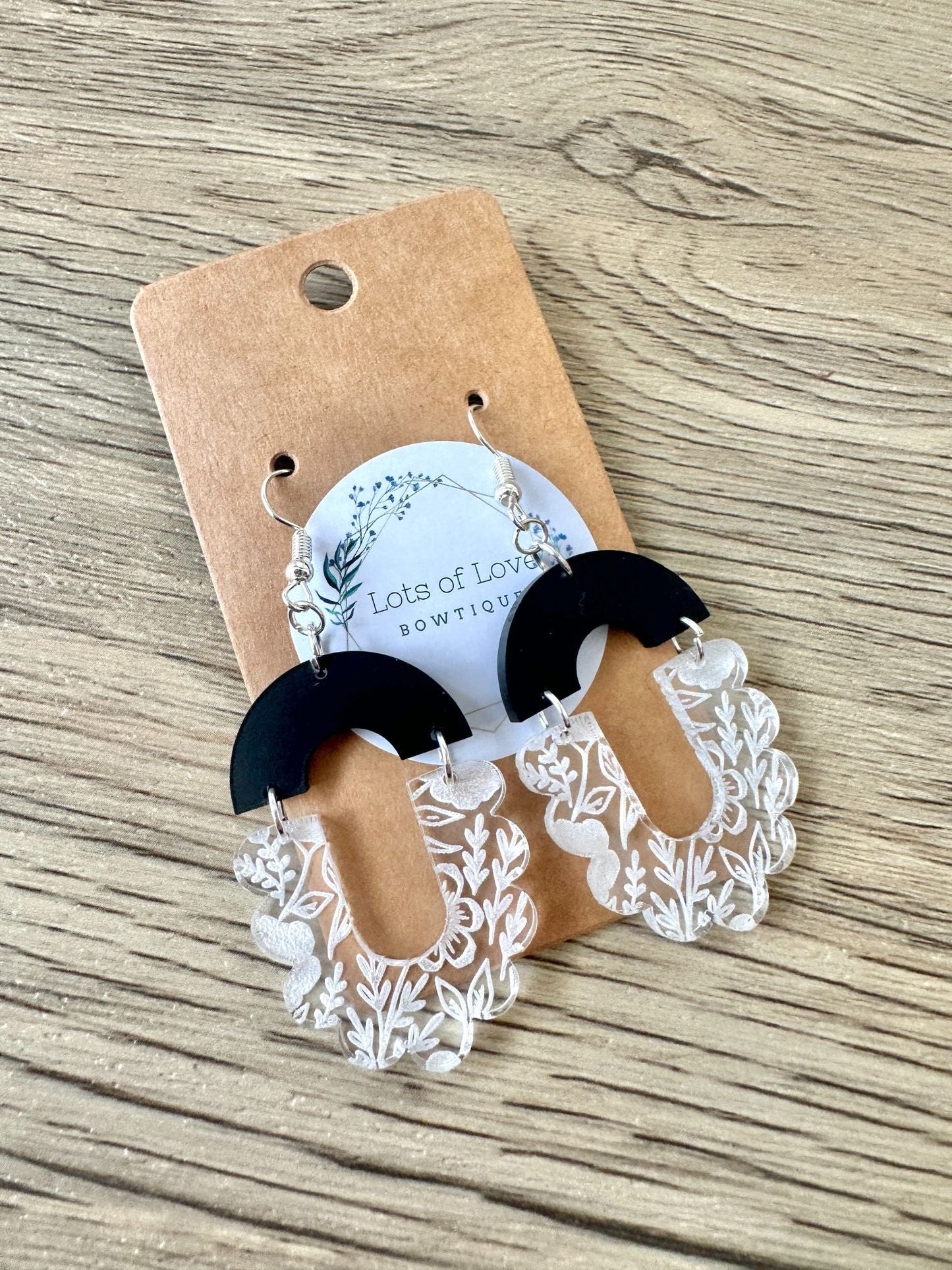 Black Matte Scalloped Floral Earrings