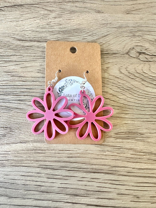 Matte Mullberry Cut out Daisy Earrings (slight defect)