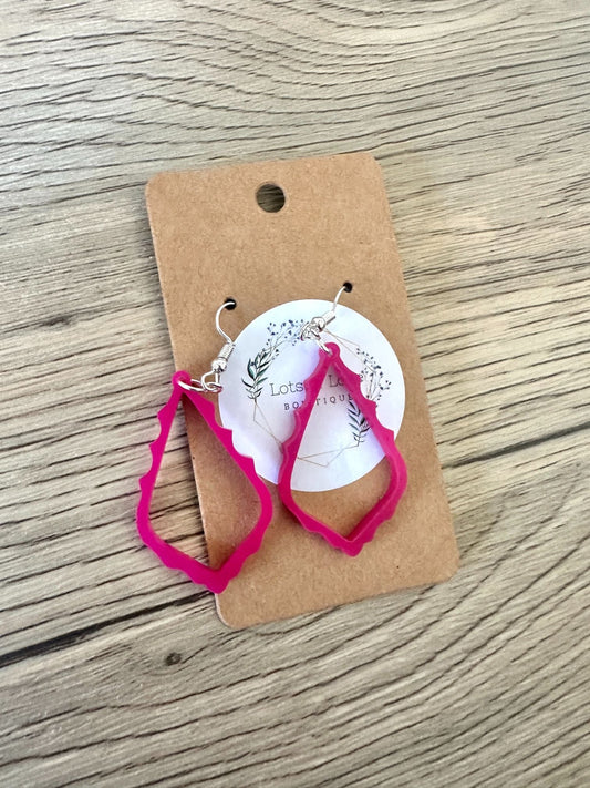 Matte Berry Skinny Scalloped Teardrop Earrings