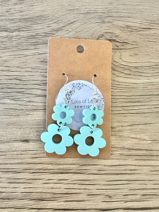 Matte Mint Mini Double Daisy Earrings