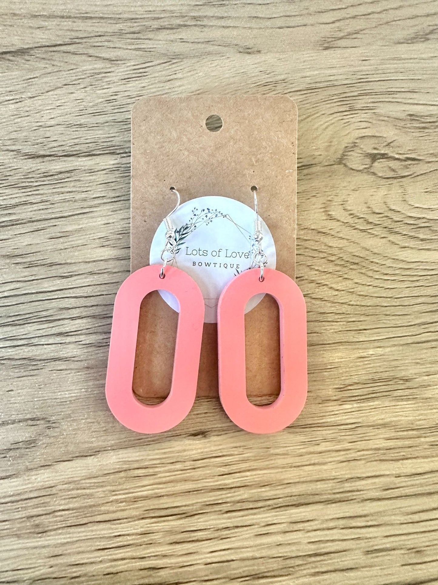 Matte Coral Simple Oval Earrings