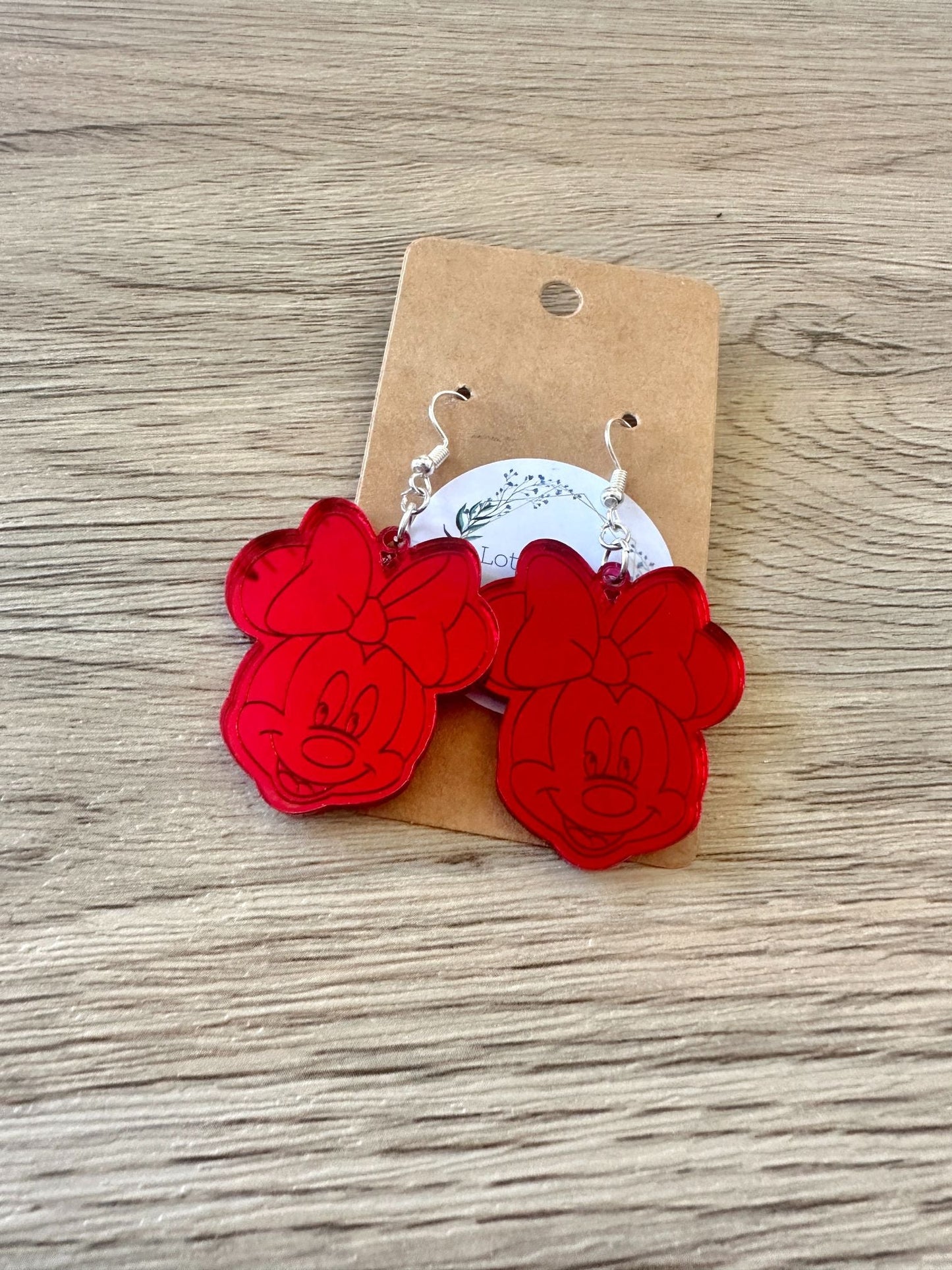 Red Mirror Girl Mouse Engraved Earrings