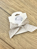 Gray small Daisy Blakley Bow